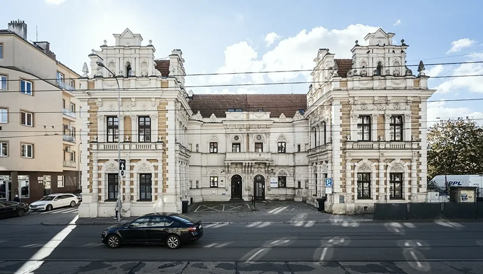 The Semilasso building in Brno, home of the Trinera office